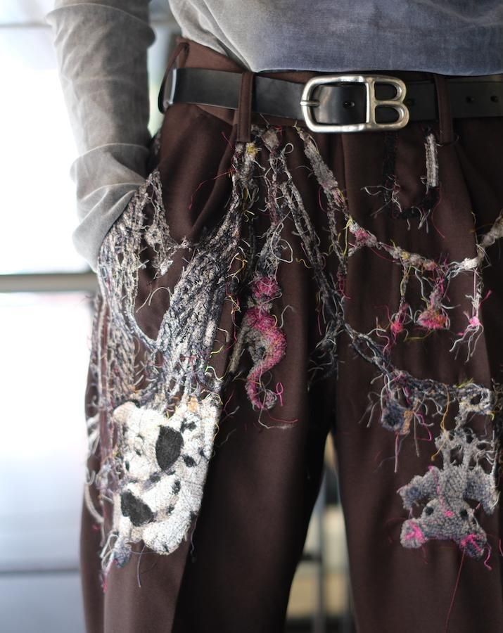 EMBROIDERED CHAIN TAILORED TROUSERS brown - IDIOME | ONLINE