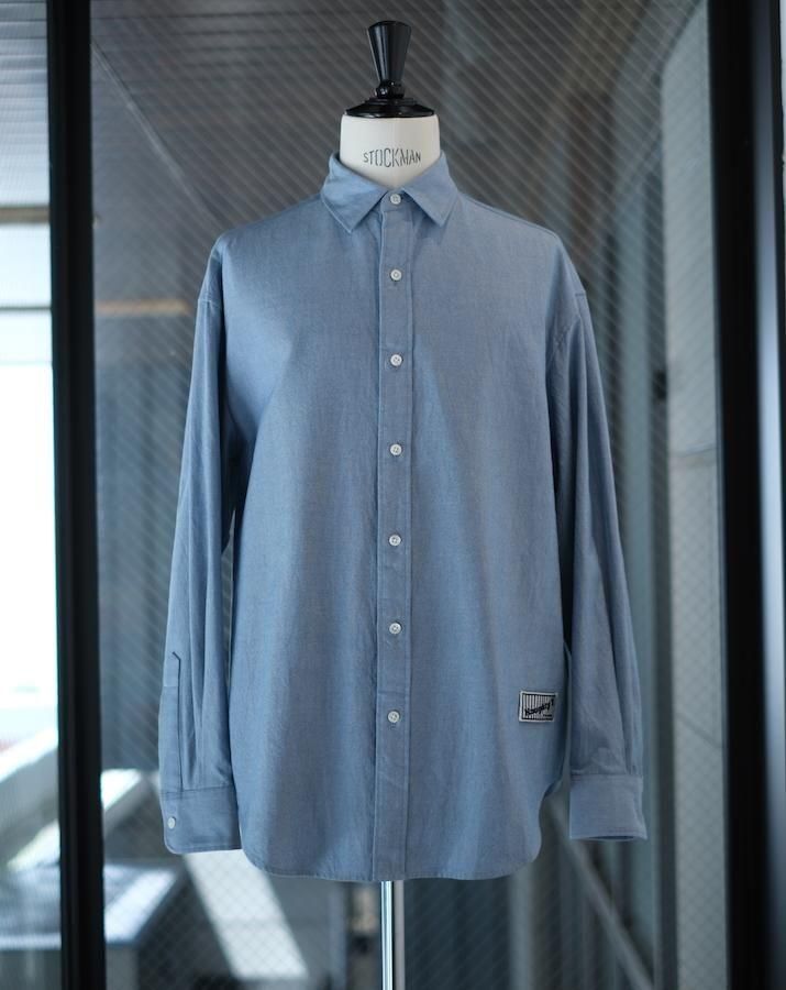 Finx Dungarees Shirt<img class='new_mark_img2' src='https://img.shop-pro.jp/img/new/icons14.gif' style='border:none;display:inline;margin:0px;padding:0px;width:auto;' />