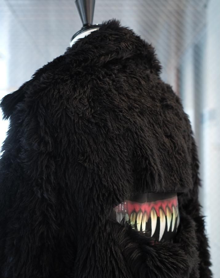 SINISTER MOUTH FAUX FUR JACKET bk - IDIOME | ONLINE SHOP 熊本の