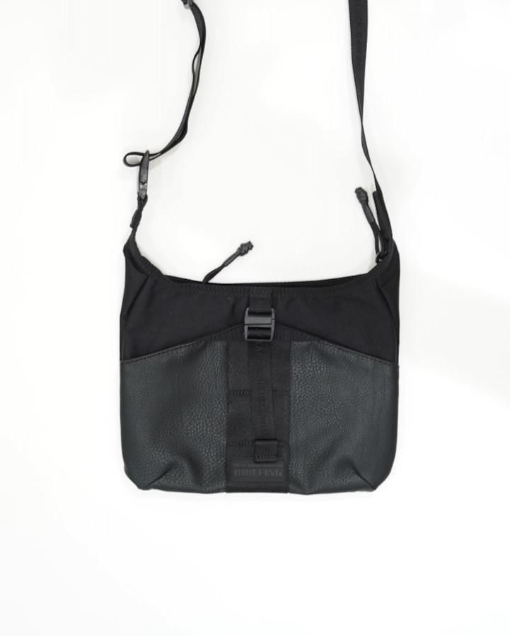 WM × BRIEFING DAILY SACOCHE - IDIOME | ONLINE SHOP 熊本の