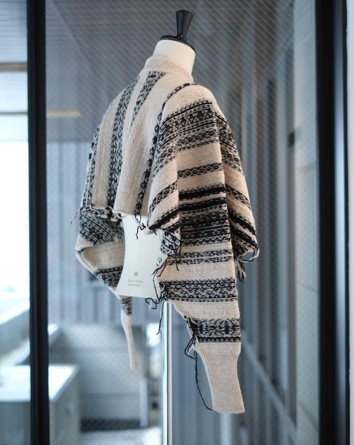 ホブゴブリン!美品!!【Jamieson's!!】100%PNWOOL M ホブゴブリン!美品!!【Jamieson's!!】100%PNWOOL M Jamieson's