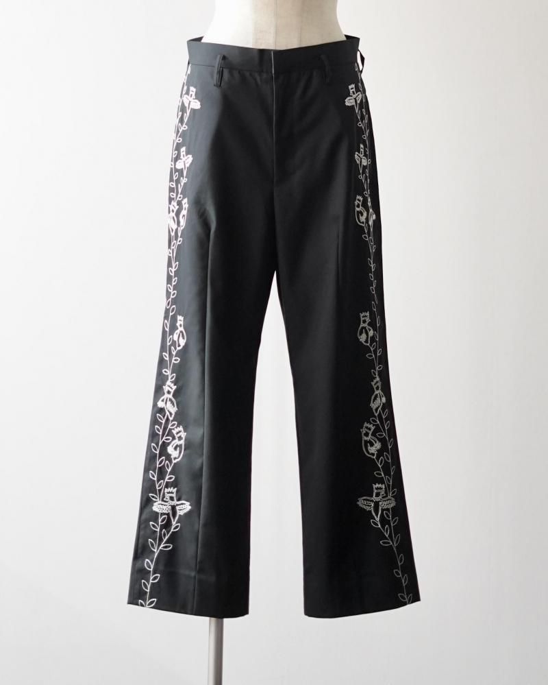 Dear, NOTHING SPECIAL TROUSERS WITH EMBROIDERY<img class='new_mark_img2' src='https://img.shop-pro.jp/img/new/icons14.gif' style='border:none;display:inline;margin:0px;padding:0px;width:auto;' />