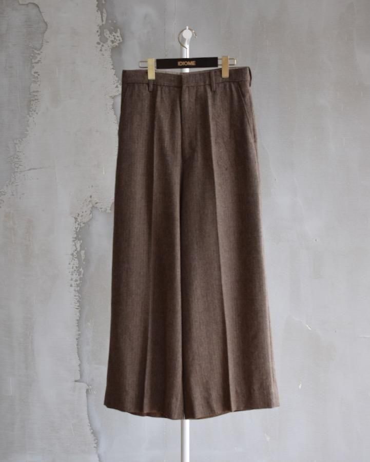 INITIAL WIDE TROUSERS mocha<img class='new_mark_img2' src='https://img.shop-pro.jp/img/new/icons14.gif' style='border:none;display:inline;margin:0px;padding:0px;width:auto;' />