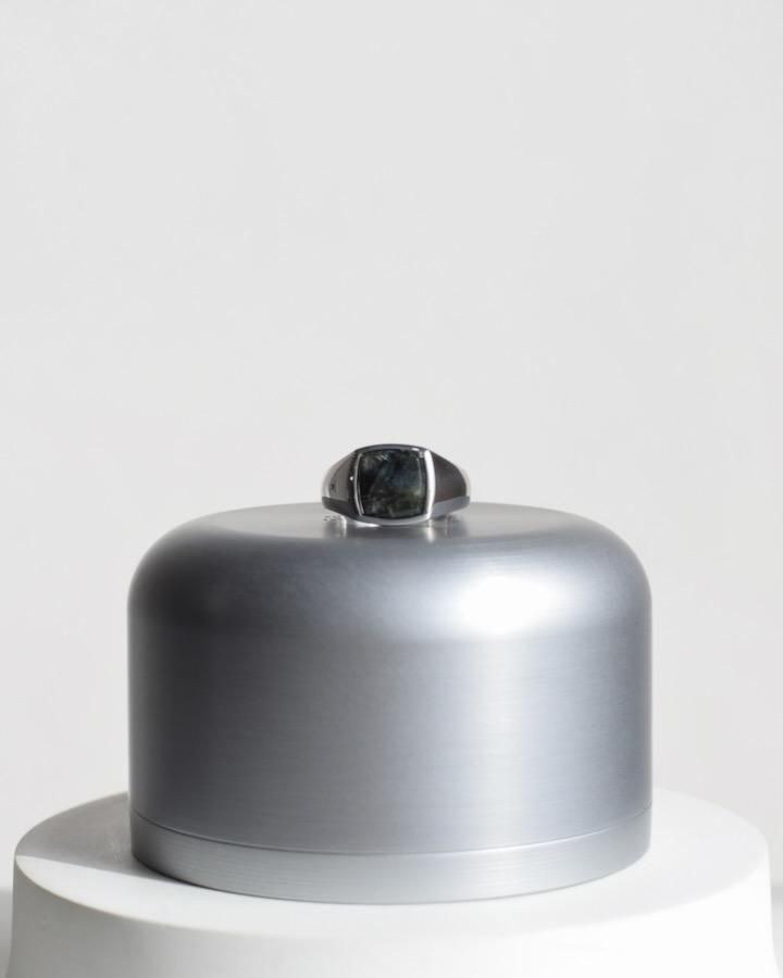 Kay Ring Black Larvikite<img class='new_mark_img2' src='https://img.shop-pro.jp/img/new/icons14.gif' style='border:none;display:inline;margin:0px;padding:0px;width:auto;' />