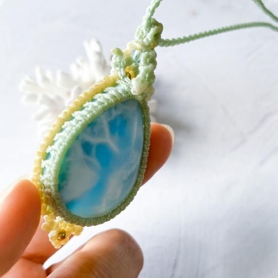 高品質ラリマーマクラメペンダント｜カラフル・グリーン - 旅する