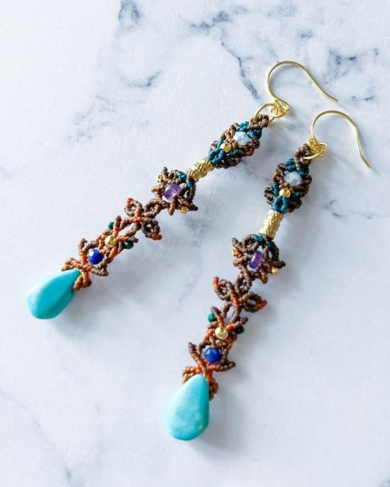 アリゾナターコイズ×ムーンストーンマクラメペンダント&ターコイズマクラメピアスセット