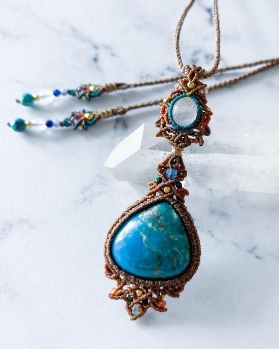 アリゾナターコイズ×ムーンストーンマクラメペンダント&ターコイズマクラメピアスセット