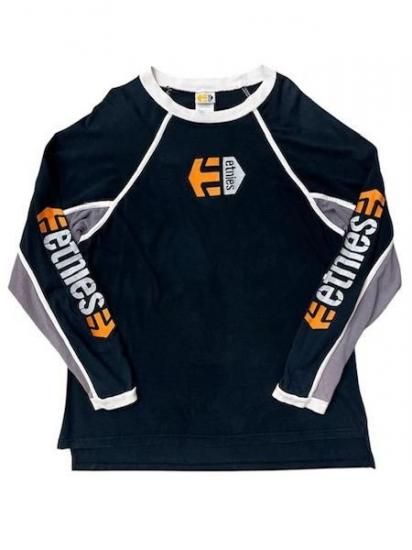USA etnies T