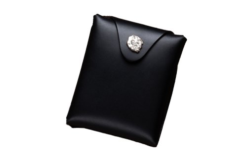 <img class='new_mark_img1' src='https://img.shop-pro.jp/img/new/icons1.gif' style='border:none;display:inline;margin:0px;padding:0px;width:auto;' />PANTHER SILVER BUTTON TRIFOLD LEATHER WALLET -BLACK-