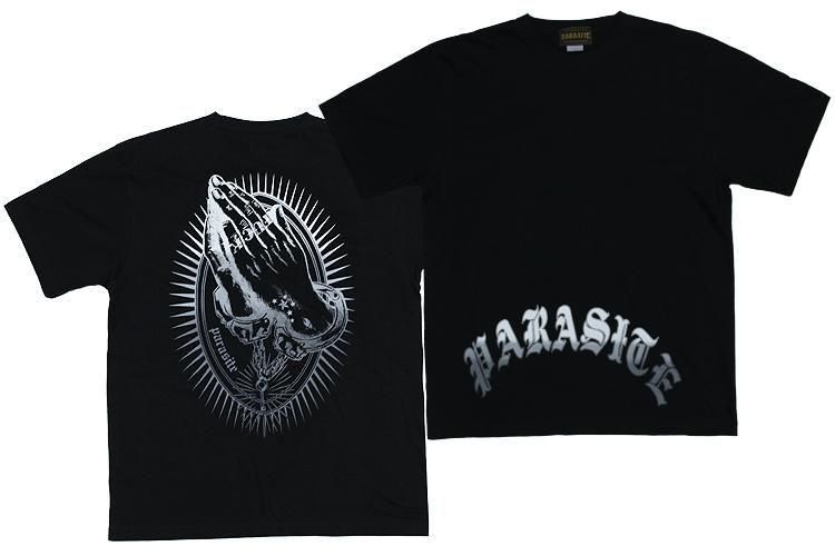 <img class='new_mark_img1' src='https://img.shop-pro.jp/img/new/icons1.gif' style='border:none;display:inline;margin:0px;padding:0px;width:auto;' />PRAYING HAND S/S T-SHIRT -BLACK-