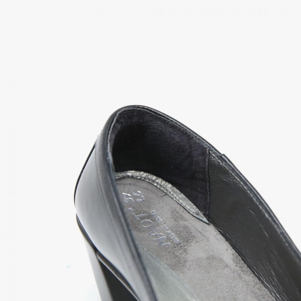 Diamanti ディアマンティ Black Madras ラインナップ Naot ナオトジャパンオフィシャルサイト Diamanti ディアマンティ Black Madras ラインナップ Naot ナオトジャパンオフィシャルサイト