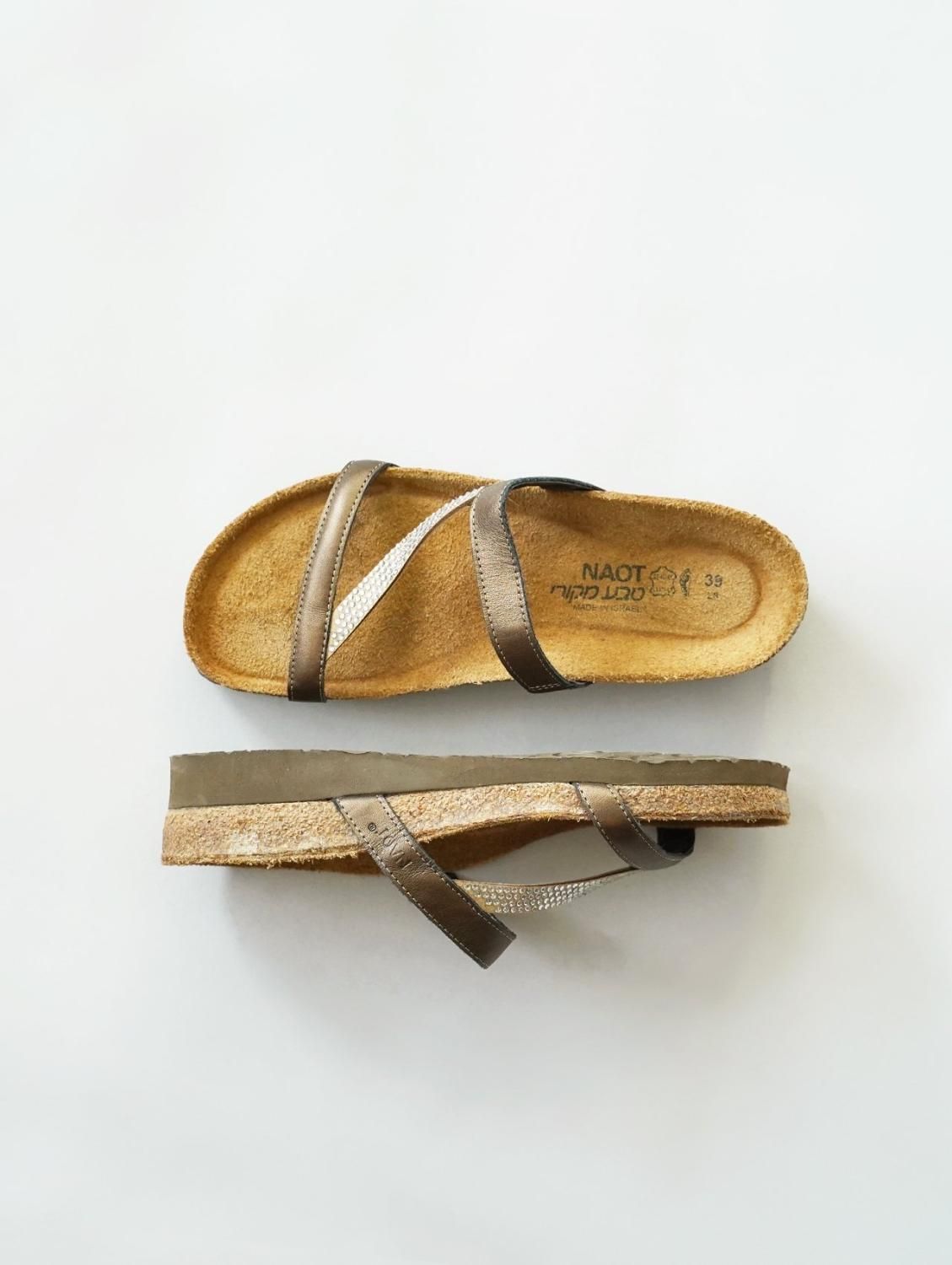naot hawaii sandal