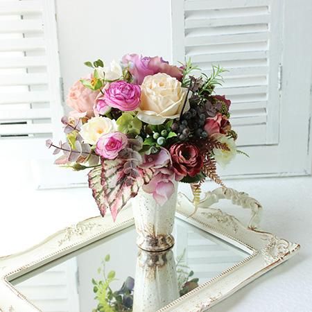 クラシカルアレンジメント◇トルコギキョウ:アーティフィシャル