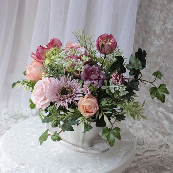 カップ＆ソーサーのアレンジメント◇アーティフィシャルフラワー