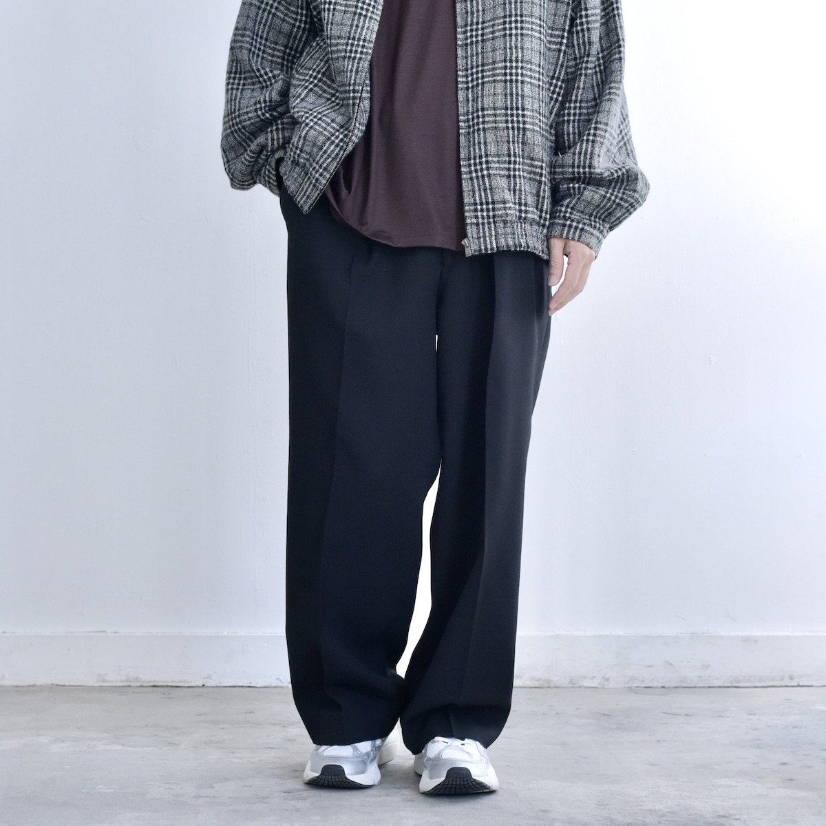 MARKAWARE | Organic Wool Survival Cloth Double Pleated Trousers