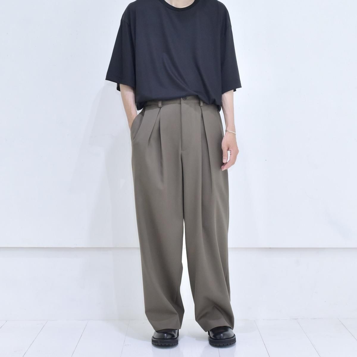 ssstein | Easy Wide Trousers (Dark Beige) - FFC.