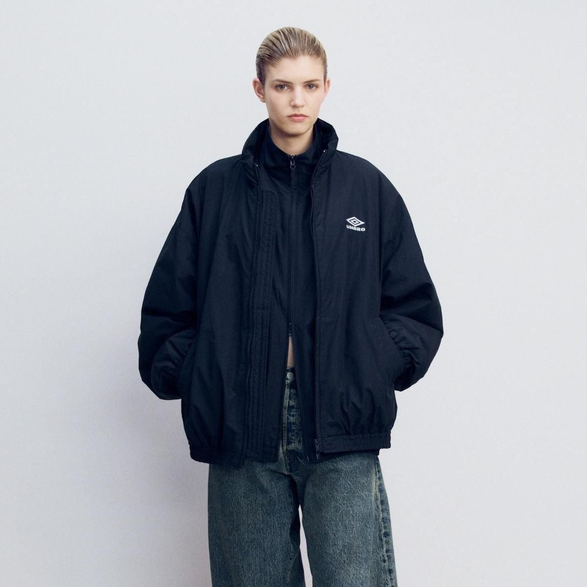ssstein × umbro | CO/NY Poplin Padded Jacket (Dark Navy) - FFC.