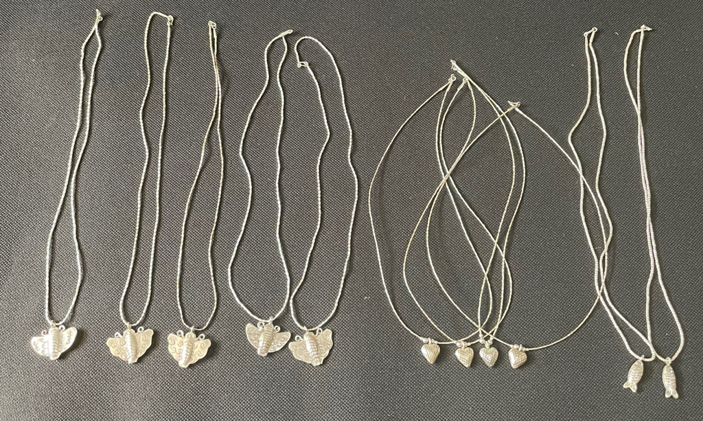 Thai Tribal Crafts カレン族の銀製品 太いネックレス - フェア Thai Tribal Crafts カレン族の銀製品 太いネックレス - フェア