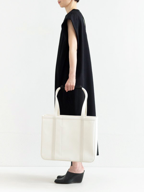 ファッション(未使用品) chacoli FRAME TOTE 03  トートバッグ