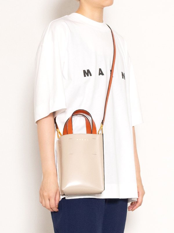 MARNI museo nano 白&黒-