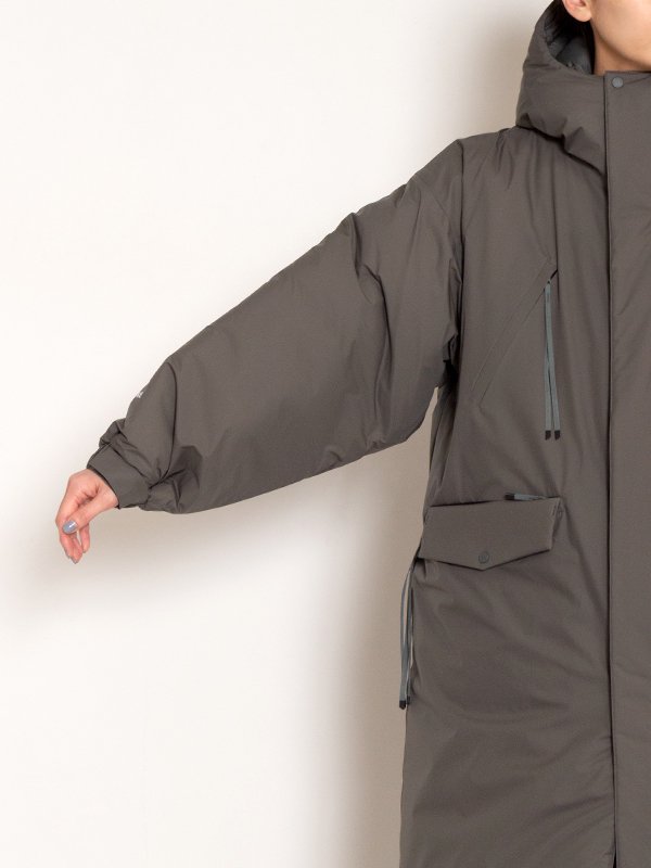 ナイロン100％hyke pertex hooded padded military coat