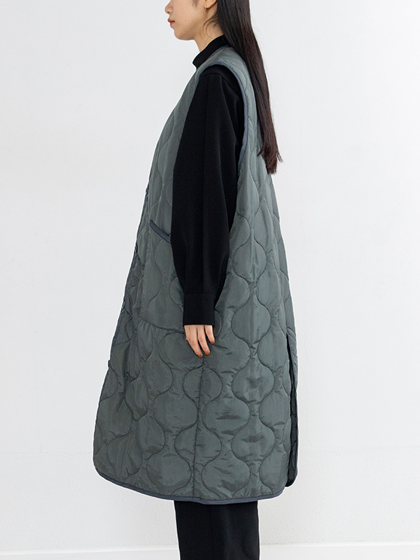 HYKE(ハイク)】 QUILTED LONG VEST キルティングベスト