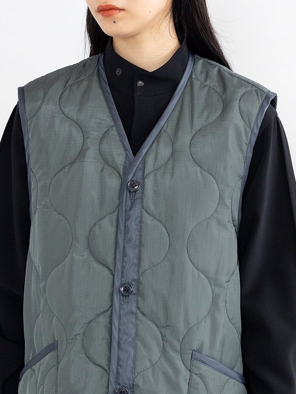 QUILTED LONG VEST-キルトロングベスト-HYKE（ハイク）通販| st company