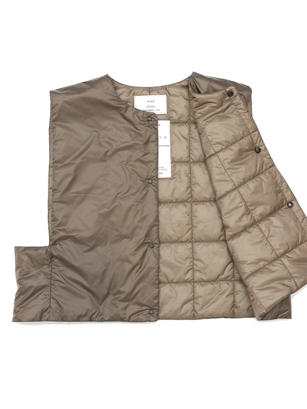 QUILTED CROPPED VEST(REVERSIBLE)-キルトクロップベスト-HYKE（ハイク