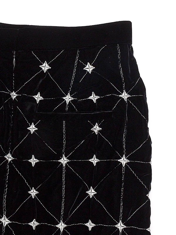 Embroidery velvet skirt-エンブロイダリーベルベットスカート-BELPER