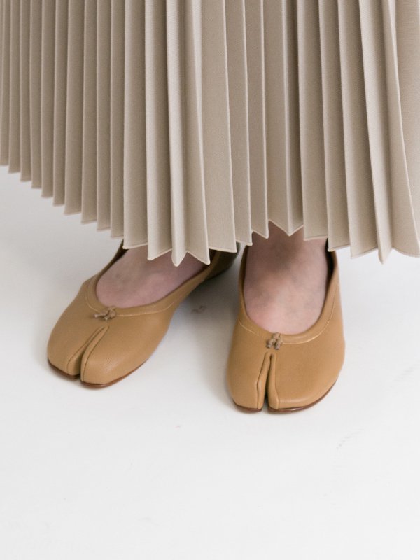 Tabi ballet shoes(vintage leather)-足袋バレエシューズ-Maison ...