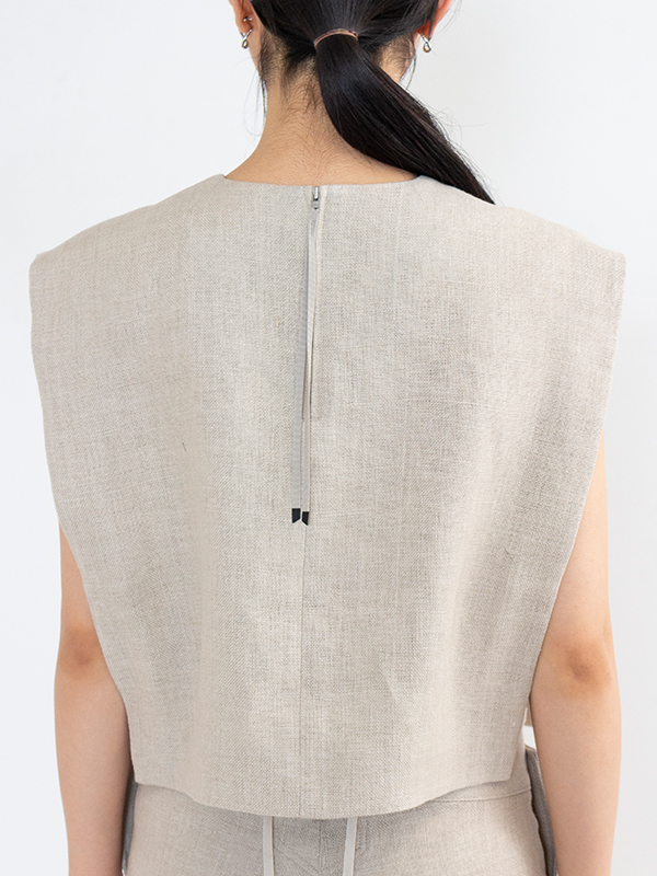 2023人気No.1の 【新品】HYKE 新品 LINEN ＴＯＰ CROP TOP ベスト Ｐ