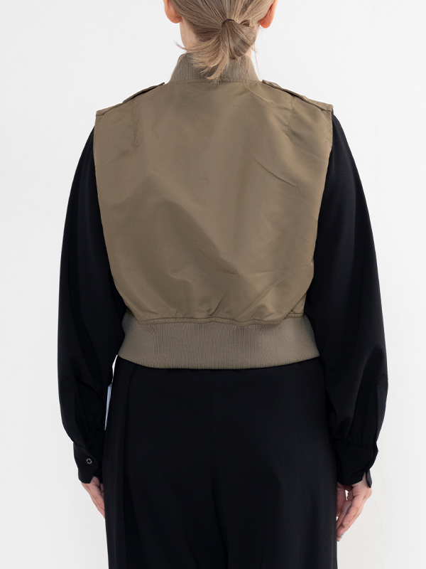 入荷予定商品の通販 HYKE TYPE L-2A CROPPED TOP techcastglobal.com