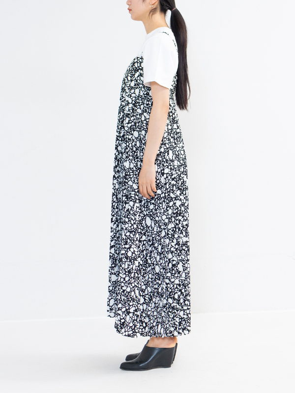 新品　HYKE ハイク PEBBLE PRINTED MAXI DRESSブラック