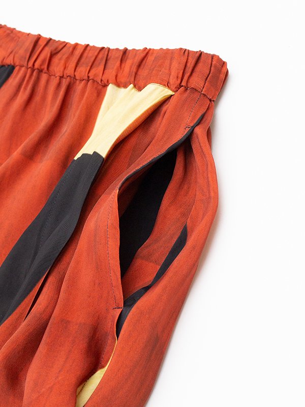 Inner print skirt-インナープリントスカート-TOGA PULLA