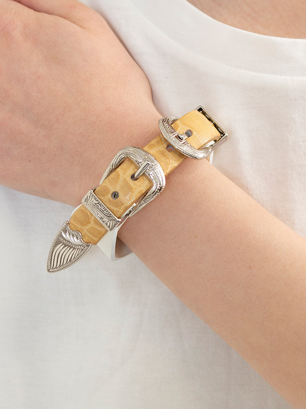 Double buckle bangle ダブルバックルバングル TOGA PULLA