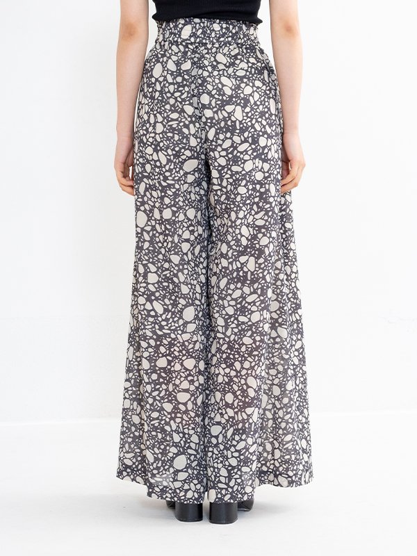 HYKE W/P PEBBLE PRINTED WIDE LEG PANTS-