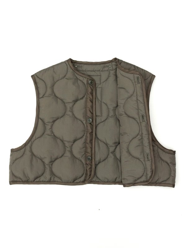 QUILTED CROPPED VEST-キルトクロップドベスト-HYKE（ハイク