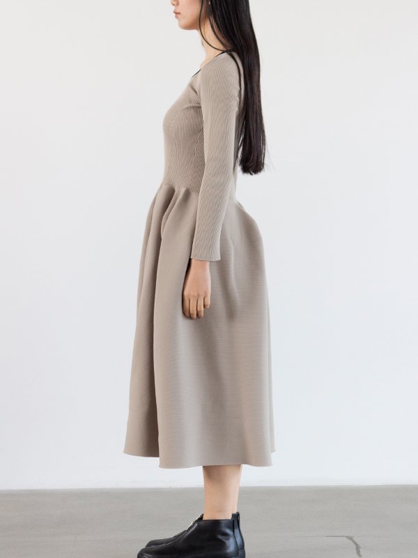 POTTERY GLITTER ROUNDNECK LONG SLEEVE  DRESS-ポタリーグリッターラウンドネックロングスリーブドレス-CFCL（シーエフシーエル）通販| st company