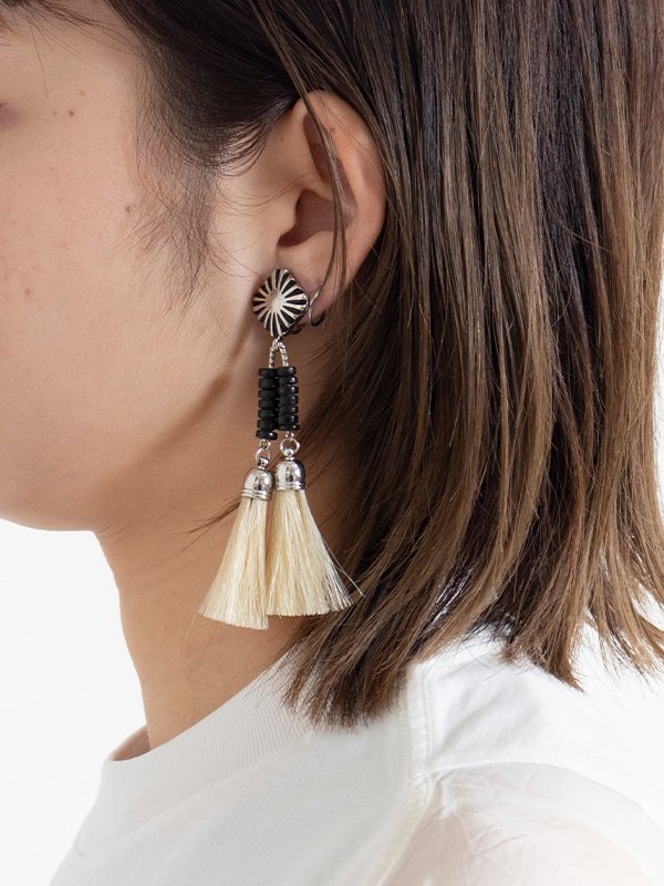 Double fringe earring-ダブルフリンジイヤリング-TOGA TOO