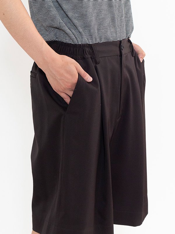 stein / シュタイン】WINDPROOF NYLON WIDE EASY SHORT TROUSERS - DARK GREY KHAKI |  公式通販サイト session(セッション)