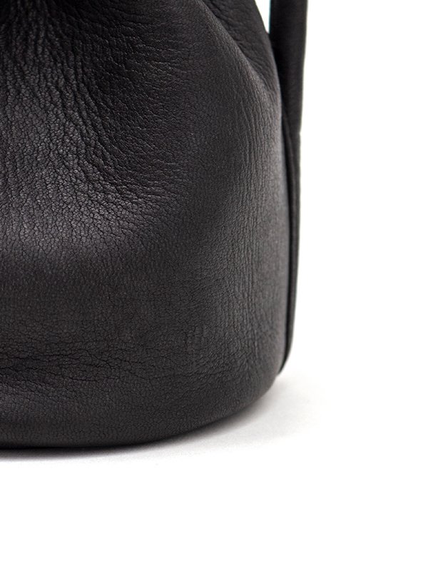 Aeta HAND POUCH MINI ハンドポーチ　バッグ　巾着 Aeta(アエタ)のHANDLE POUCH ： MINI通販 | mirabella（ミラベラ