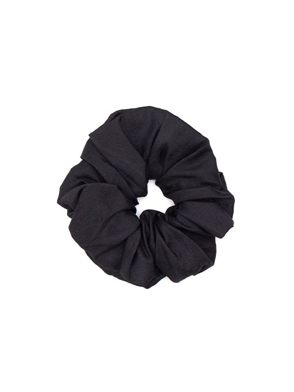Silk Square Medium Scrunchie – heyep