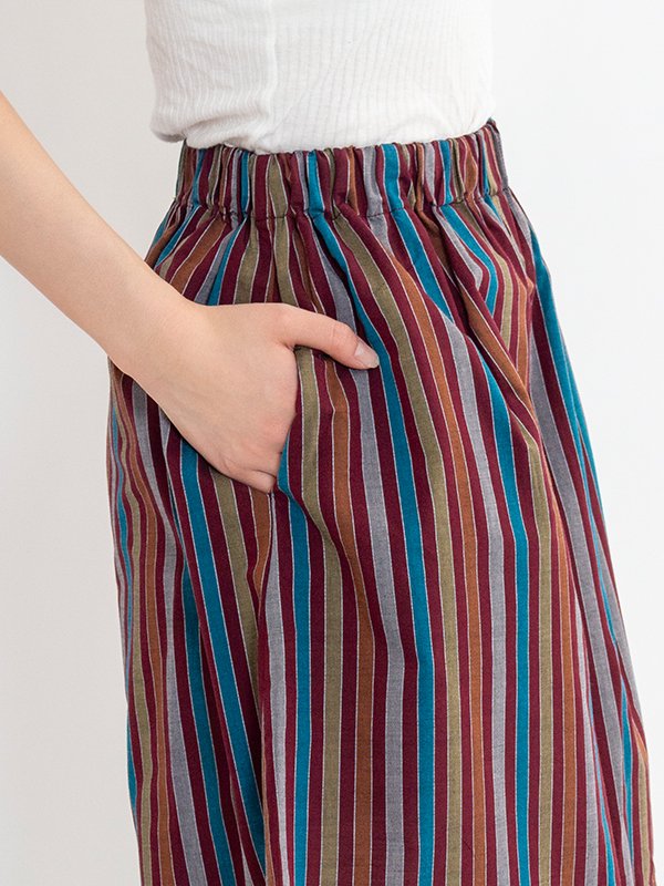 【関税込み】Baserange イエロー Stave ショートパンツ BASERANGE STAVE SHORTS SHST-PO-SU25：ショートパンツ
