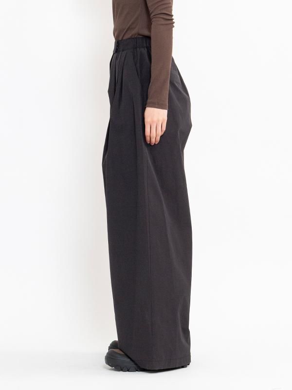 ☆韓国人気☆3タックバンディングパンツ/AMOMENTO☆ THREE TUCK BANDING PANTS-スリータックバンディングパンツ