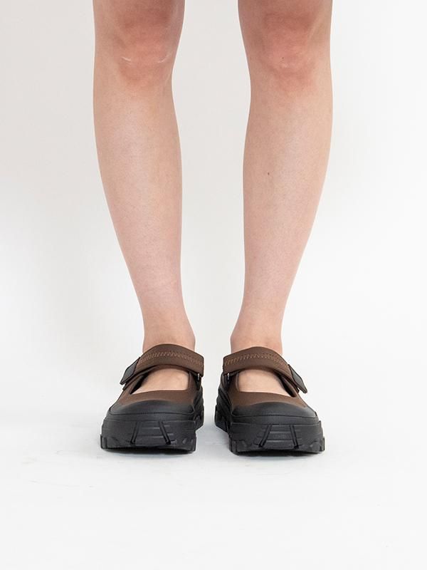 AMOMENTO Vibram メリージェーン AMOMENTO/アモーメント】VIBRAM MARY JANE AMCOPMM01SSの通販