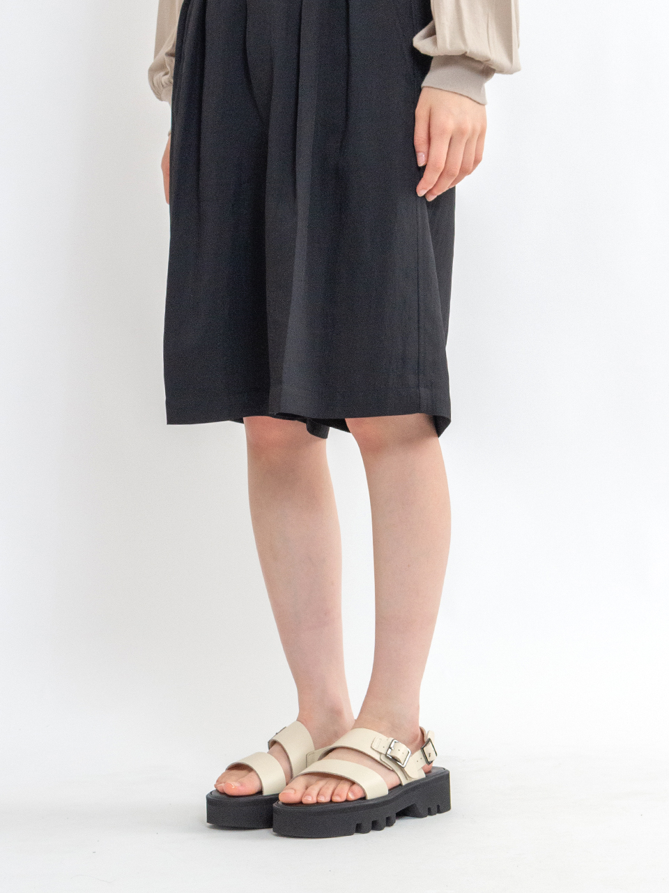 【新品級】S.S. SANDALS BEAUTIFUL SHOES アイボリー BEAUTIFUL SHOES(ビューティフル・シューズ)のS.S. BELT SANDAL