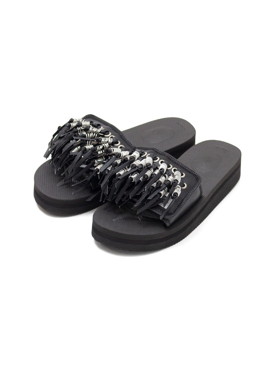即納【TOGA】待望のコラボ！SLIDE TOGA × SUICOKE ユニセックス トーガがスイコックとコラボ メタルバックルつきストラップを