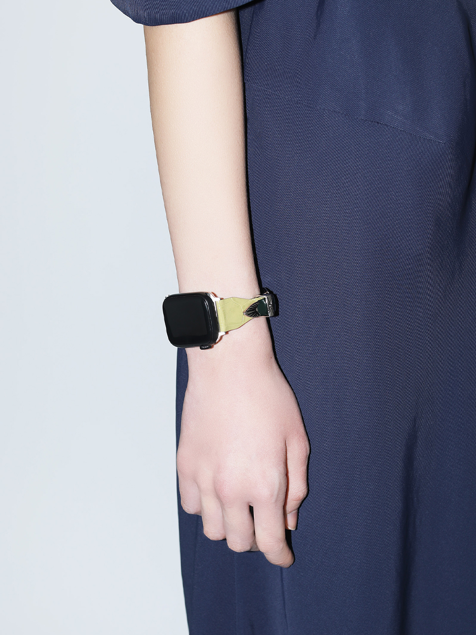 TOGA TOO 腕時計 「TOGA TOO/トーガトゥー」Double buckle watch