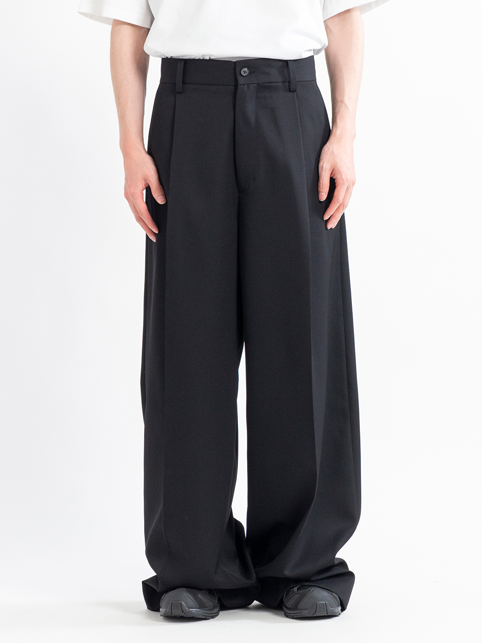 EXTRA WIDE TROUSERS-エクストラワイドトラウザー-ssstein