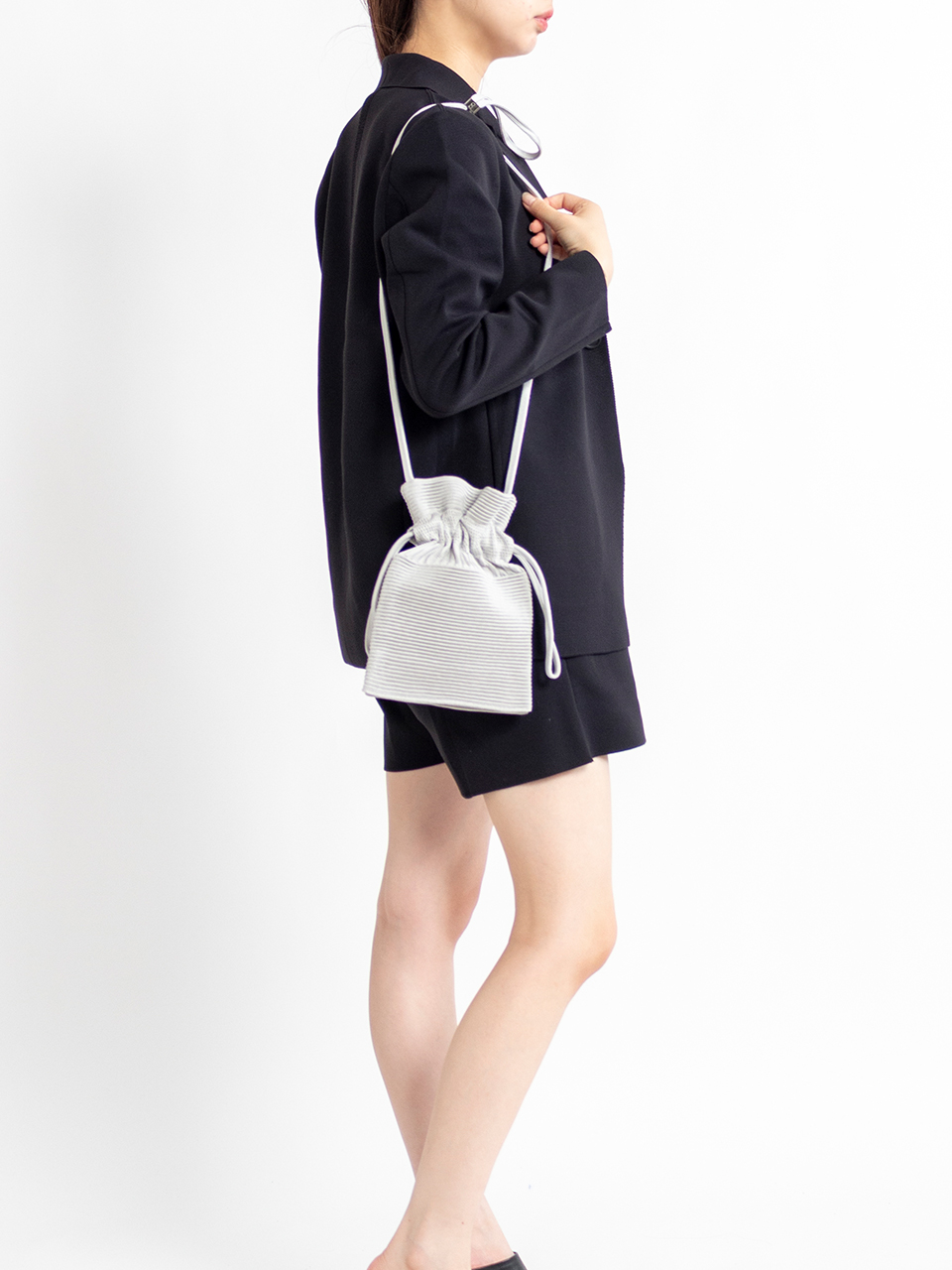 STRATA DRAWSTRING GUSSET MINI BAG-ストラタドローストリングガセット